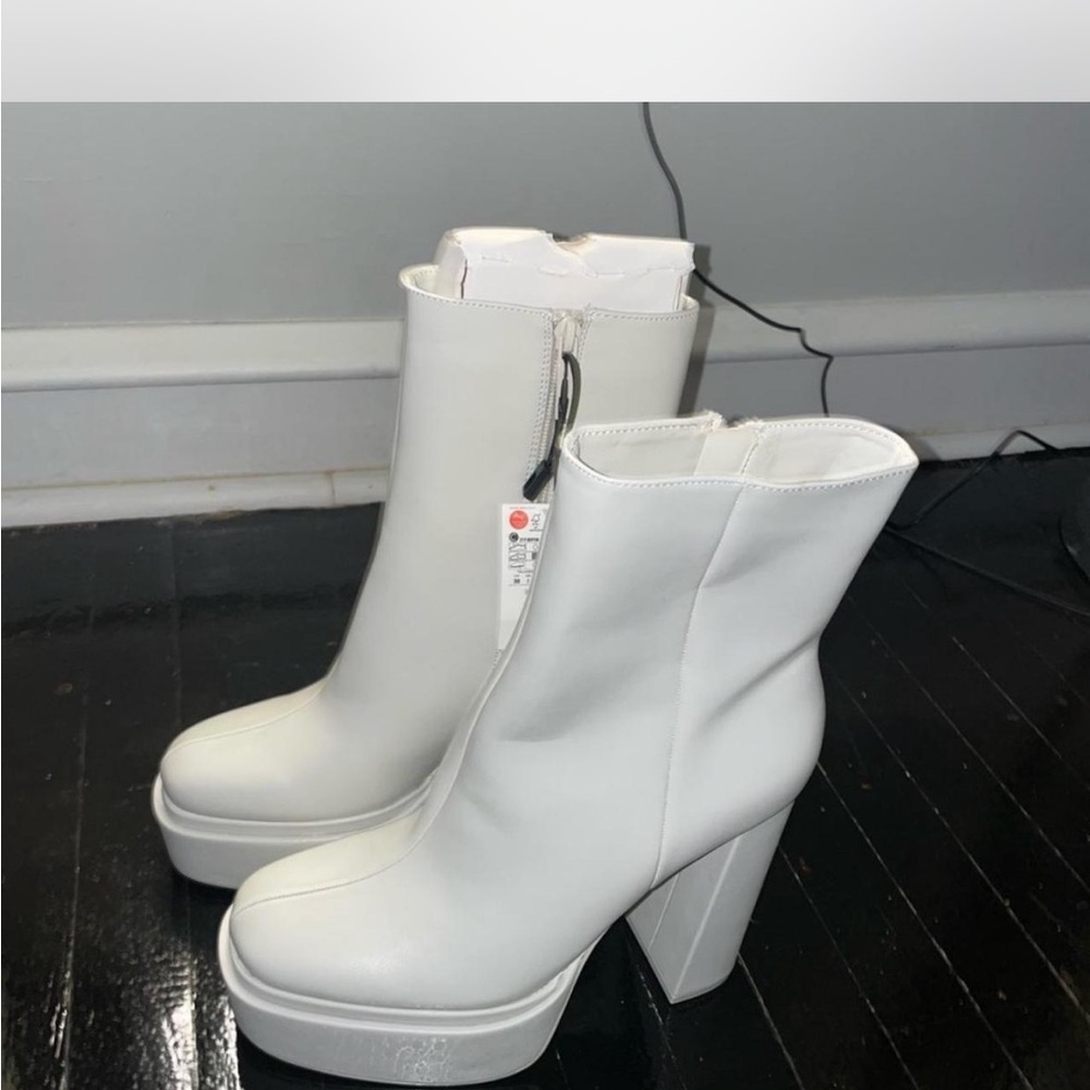 Zara White Heeled Boots with Chunky Platform